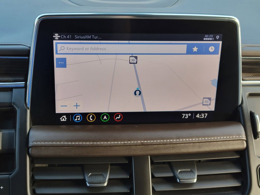 Used 2021 GMC Yukon XL SLT w/ Rear Media and Nav Package image 27