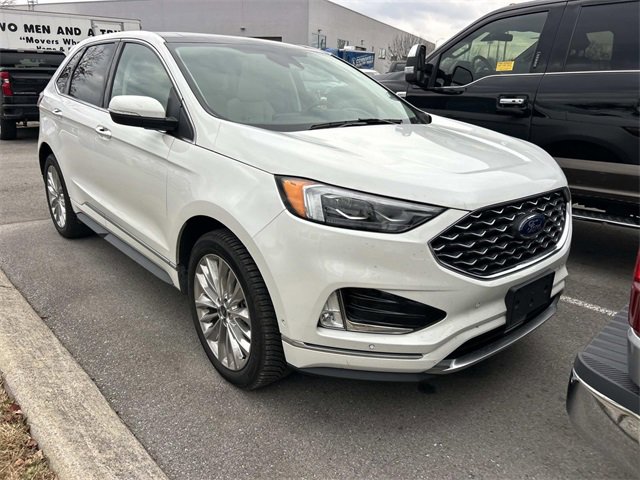 Certified 2021 Ford Edge Titanium w/ Equipment Group 301A image 2