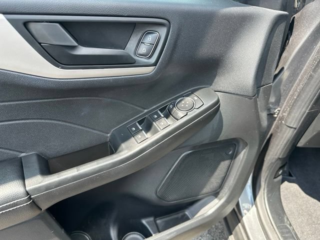Certified 2022 Ford Escape SE w/ SE Sport Appearance Package AWD/4WD image 20