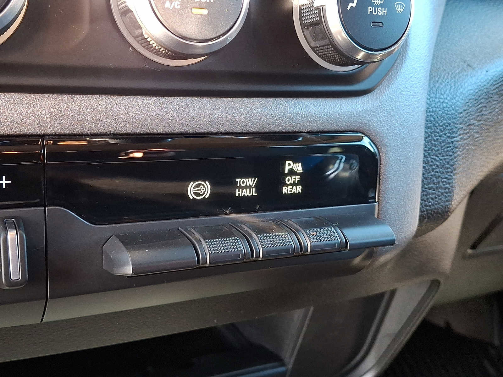 Used 2019 RAM 3500 Tradesman image 26