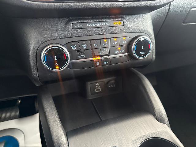 Certified 2025 Ford Escape ST-Line AWD/4WD image 5