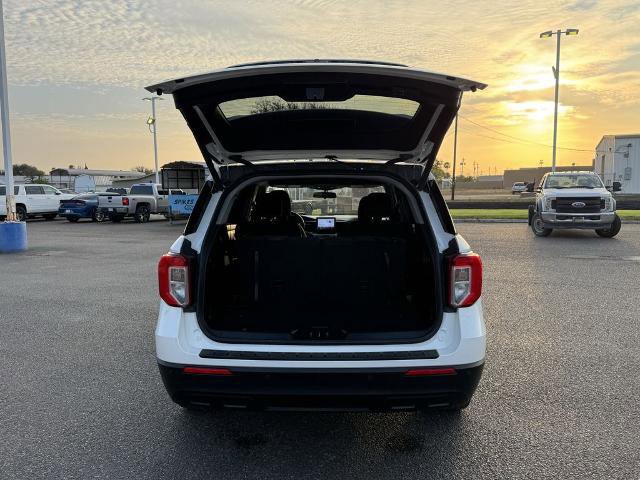 Certified 2022 Ford Explorer XLT image 9
