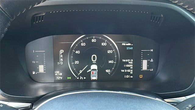 Used 2019 Volvo XC60 T5 Momentum image 26