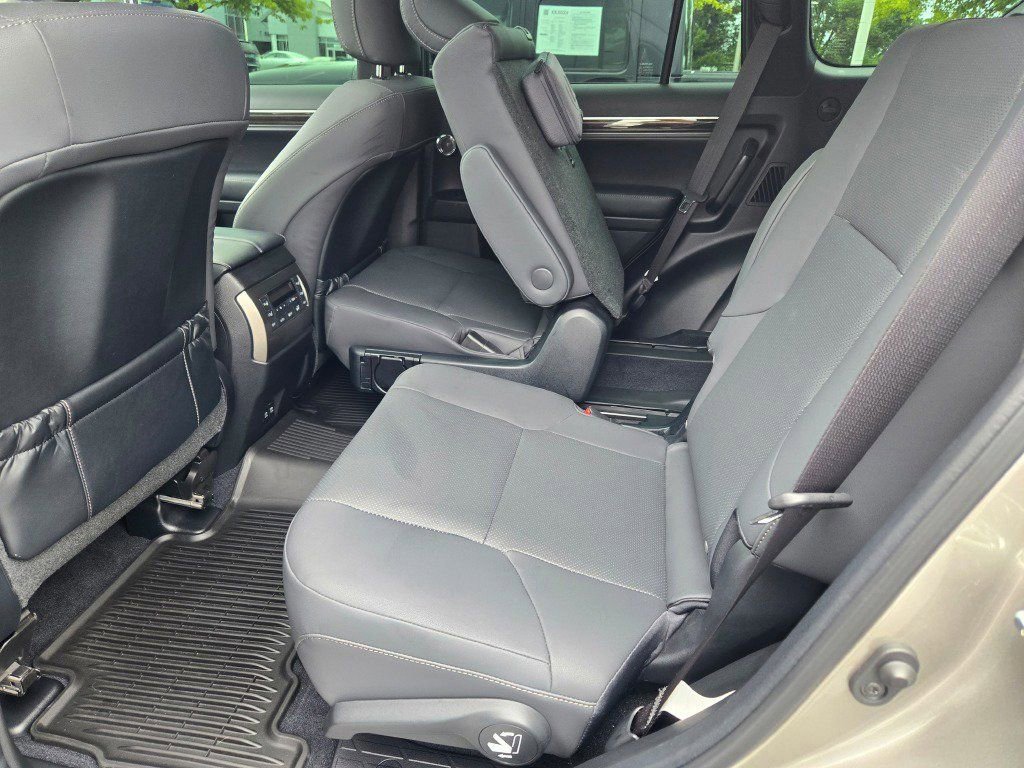 Used 2023 Lexus GX 460 Premium image 19