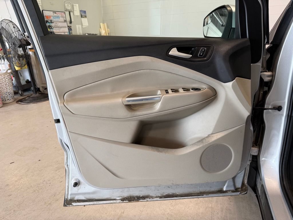 Certified 2017 Ford Escape SE FWD image 14