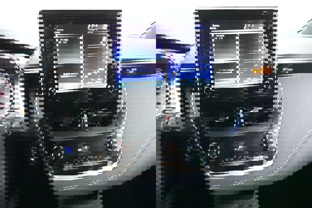 Used 2022 Toyota Corolla SE image 14