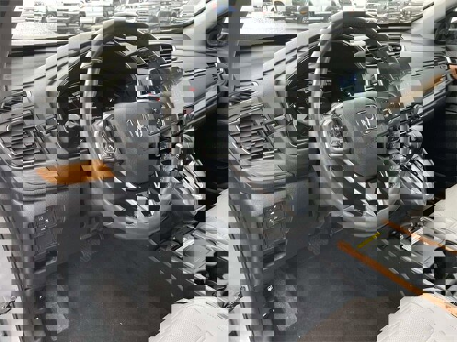 Used 2022 Honda CR-V Touring image 18