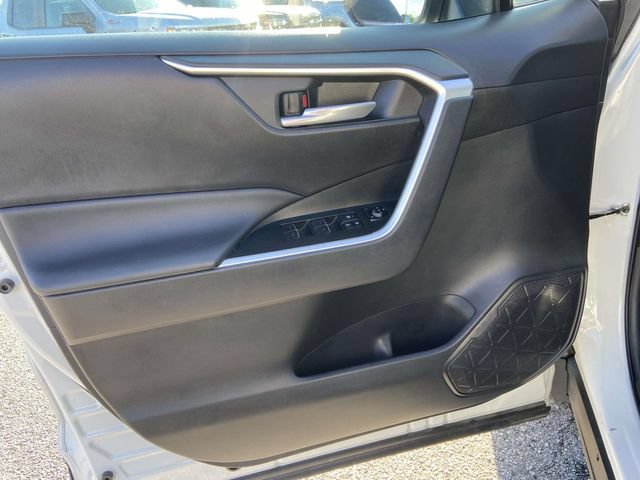 Used 2025 Toyota RAV4 XLE Premium FWD image 17