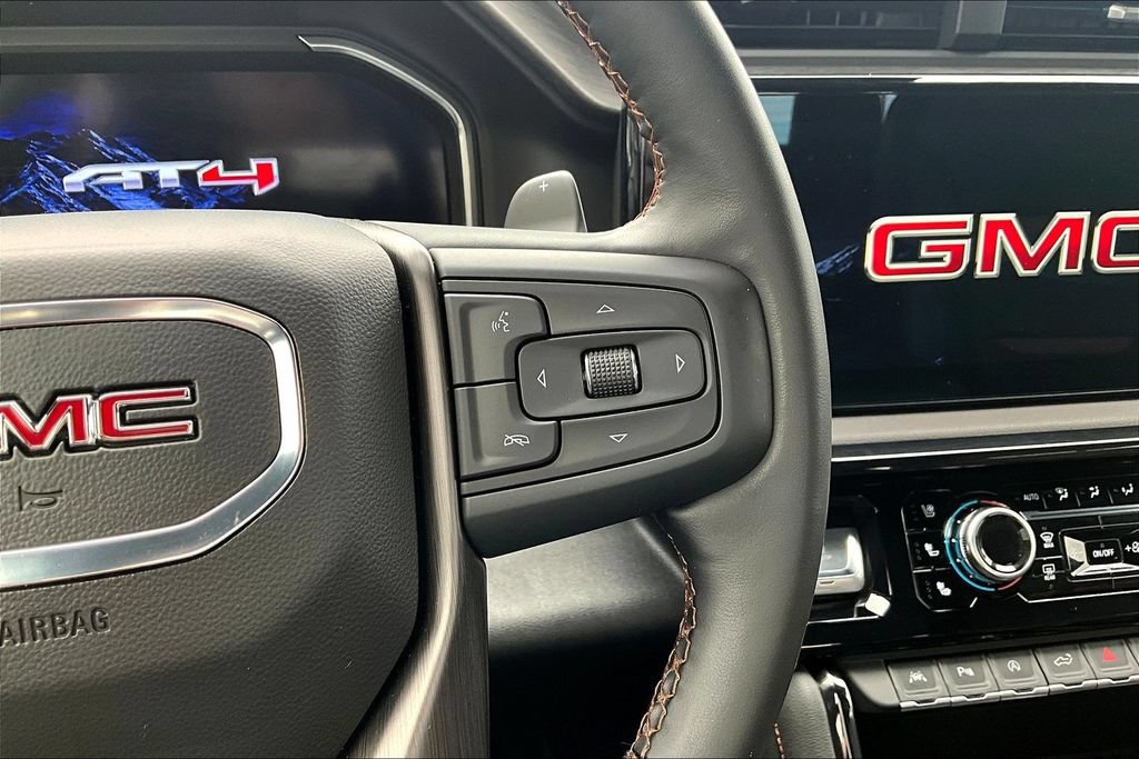 Used 2025 GMC Sierra 1500 AT4 w/ AT4 Premium Package AWD/4WD image 16
