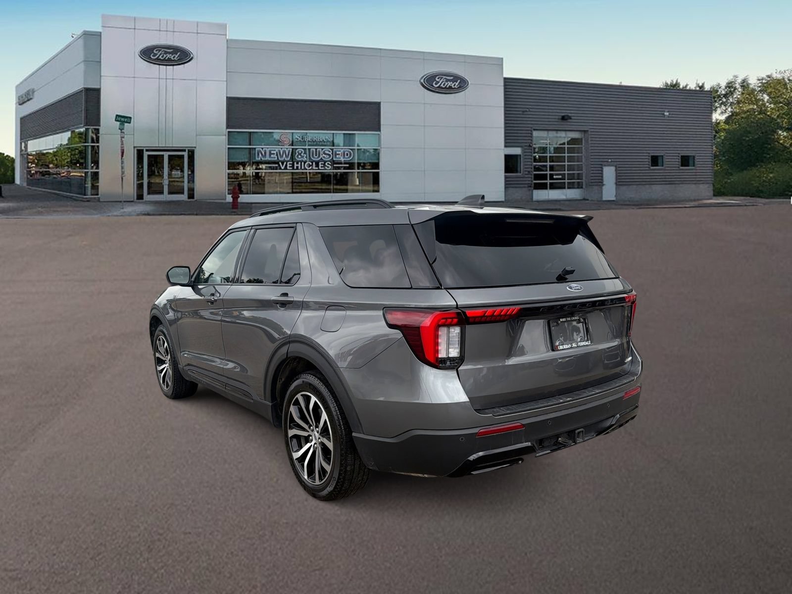Certified 2025 Ford Explorer ST-Line AWD/4WD image 8