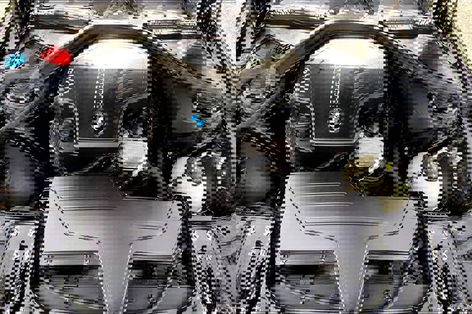 Used 2018 BMW 320i Sedan image 29