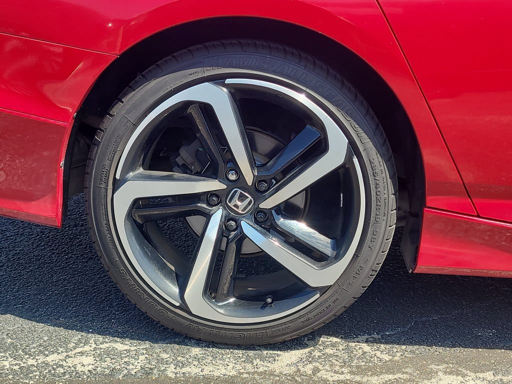 Used 2019 Honda Accord Sport image 5