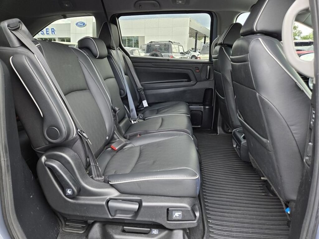 Used 2023 Honda Odyssey Elite image 22