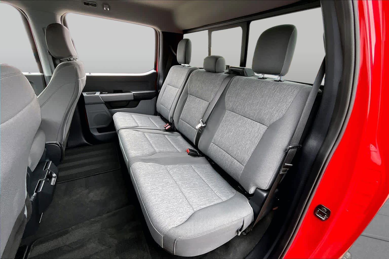 Certified 2024 Ford F250 XL w/ STX Appearance Package AWD/4WD image 19