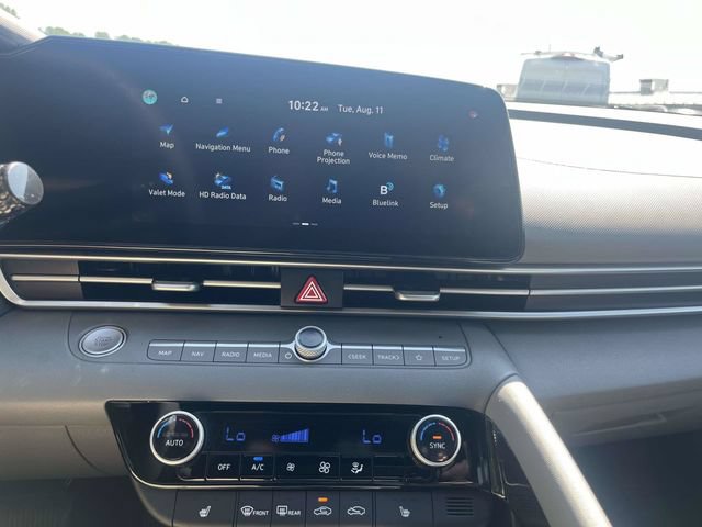 Used 2023 Hyundai Elantra SEL w/ Convenience Package FWD image 26