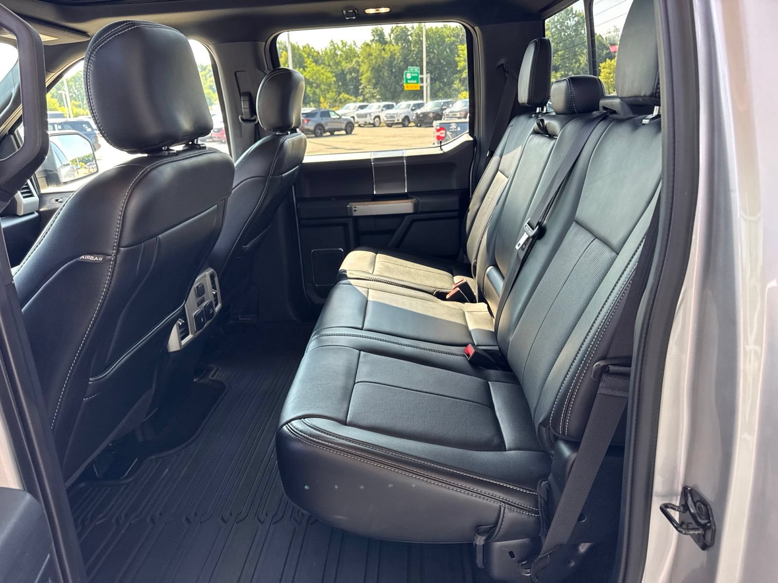 Certified 2019 Ford F150 Lariat w/ Equipment Group 502A Luxury AWD/4WD image 41
