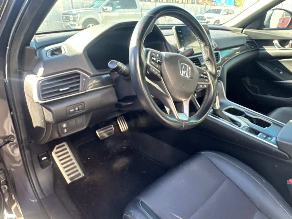 Used 2019 Honda Accord Sport image 9