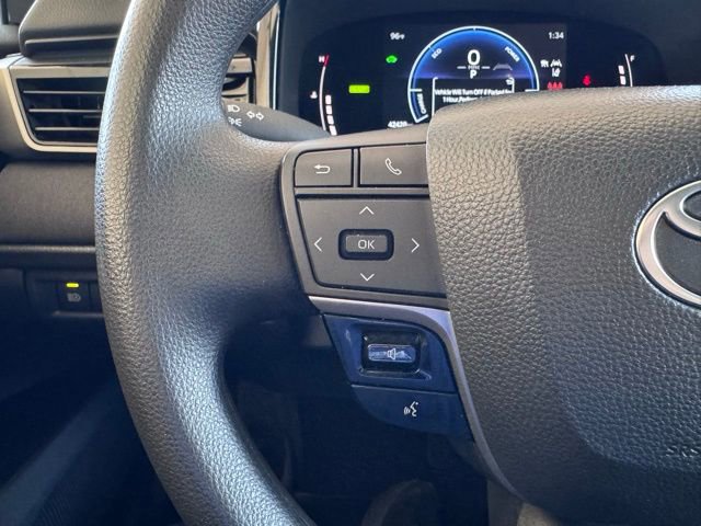 Used 2025 Toyota Camry LE FWD image 16