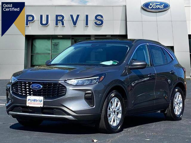 Certified 2024 Ford Escape Active w/ Tech Pack #2 image 1