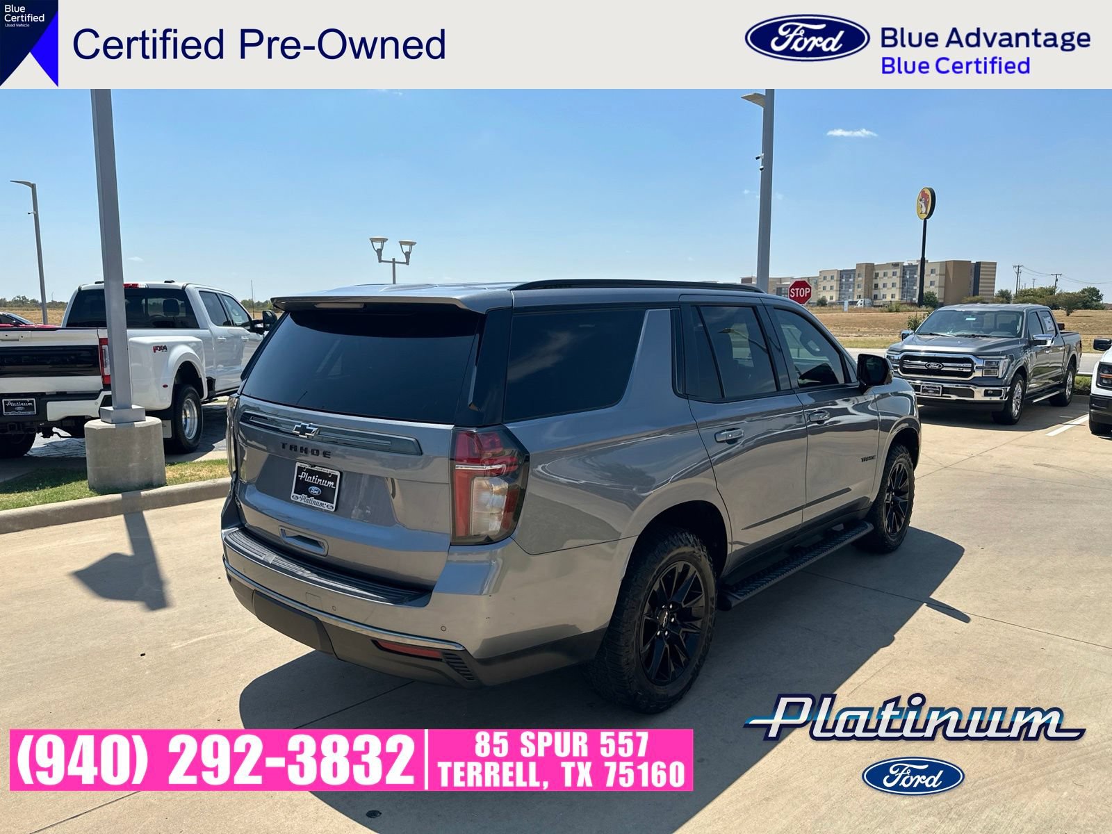 Used 2022 Chevrolet Tahoe Z71 w/ Luxury Package AWD/4WD image 6