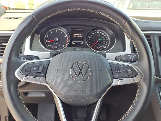 Used 2021 Volkswagen Atlas Cross Sport SE w/ Panoramic Sunroof Package FWD image 8