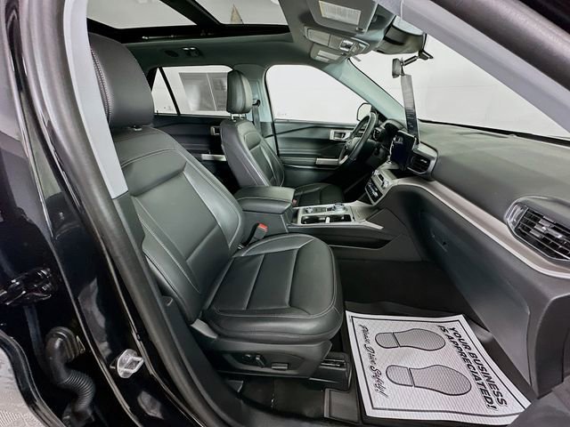 Certified 2023 Ford Explorer XLT w/ Equipment Group 202A image 37