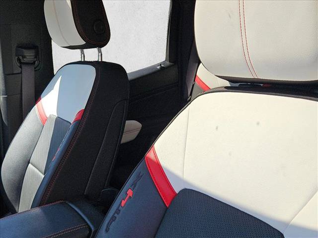 Used 2023 GMC Canyon AT4X AWD/4WD image 13