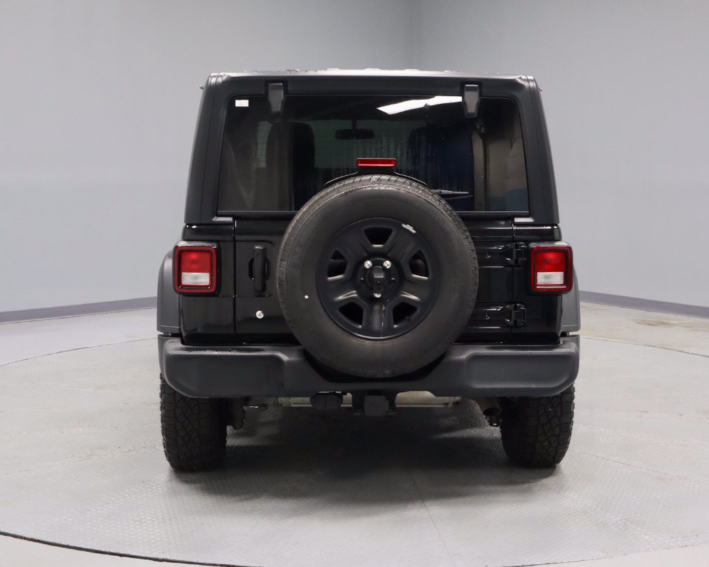 Used 2023 Jeep Wrangler Unlimited Sport AWD/4WD image 9