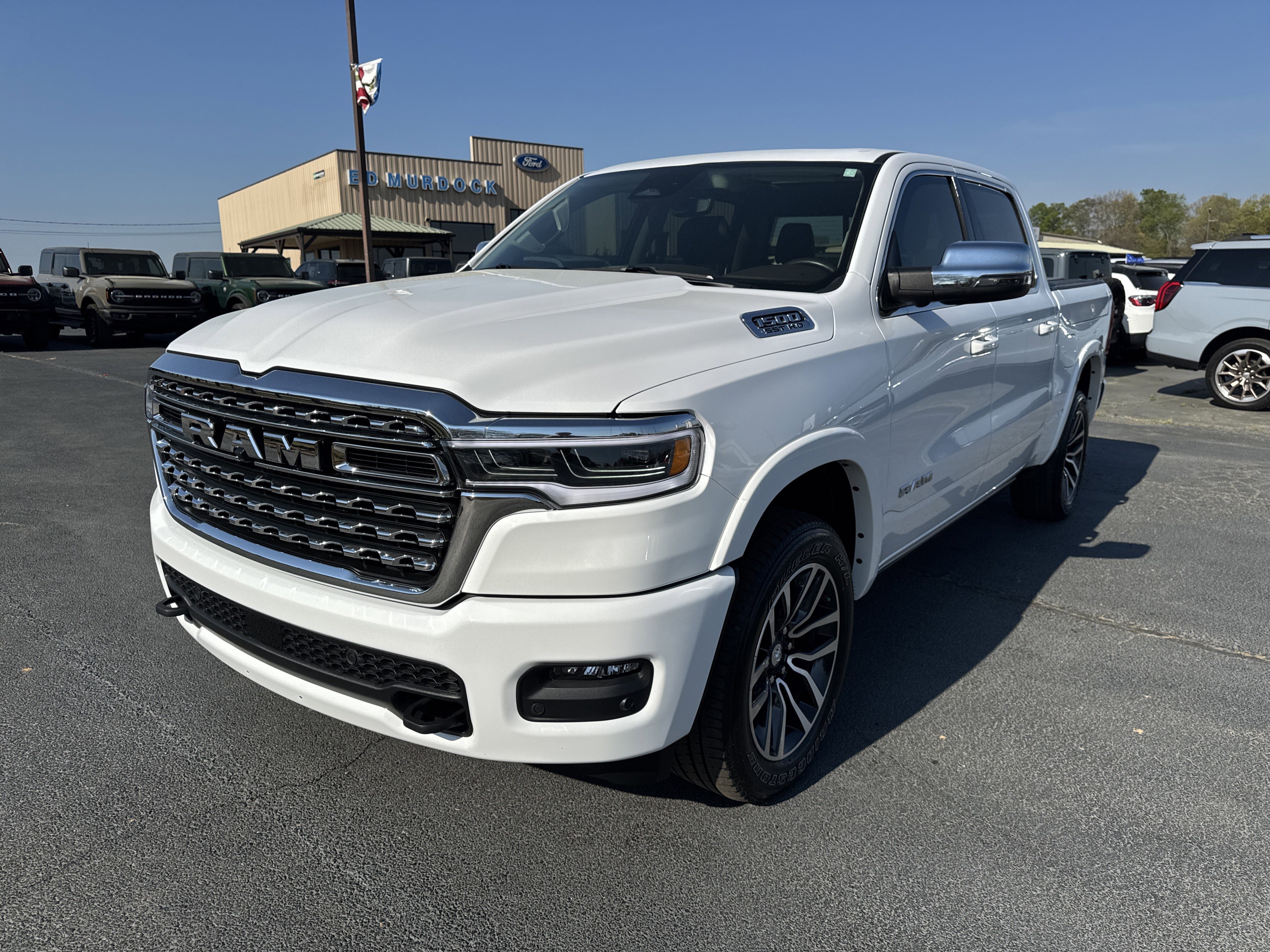 Used 2025 RAM 1500 Limited video 2