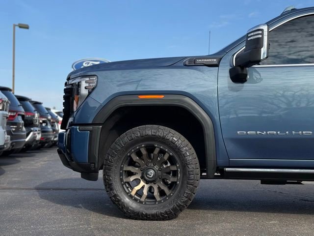 Used 2025 GMC Sierra 3500 Denali Ultimate AWD/4WD image 52