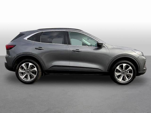 Certified 2025 Ford Escape Platinum AWD/4WD image 8