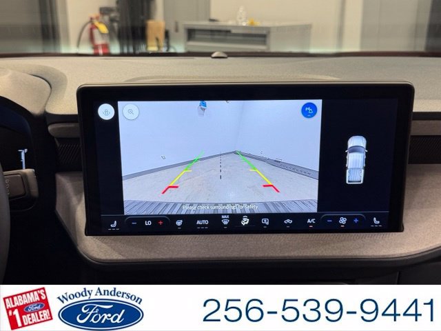 Certified 2025 Ford Maverick XLT w/ XLT Luxury Package AWD/4WD image 16