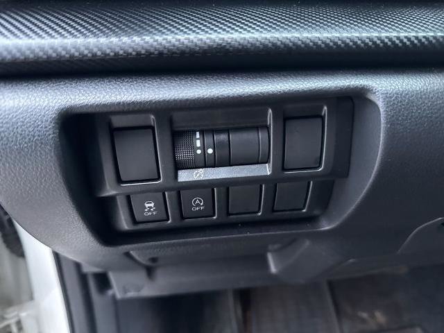 Used 2023 Subaru Crosstrek 2.0i Premium image 19