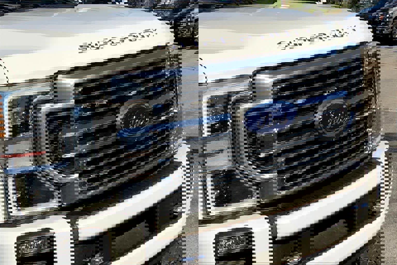 Certified 2022 Ford F250 Limited w/ FX4 Off-Road Package image 27