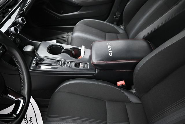 Used 2023 Honda Civic Sport image 25