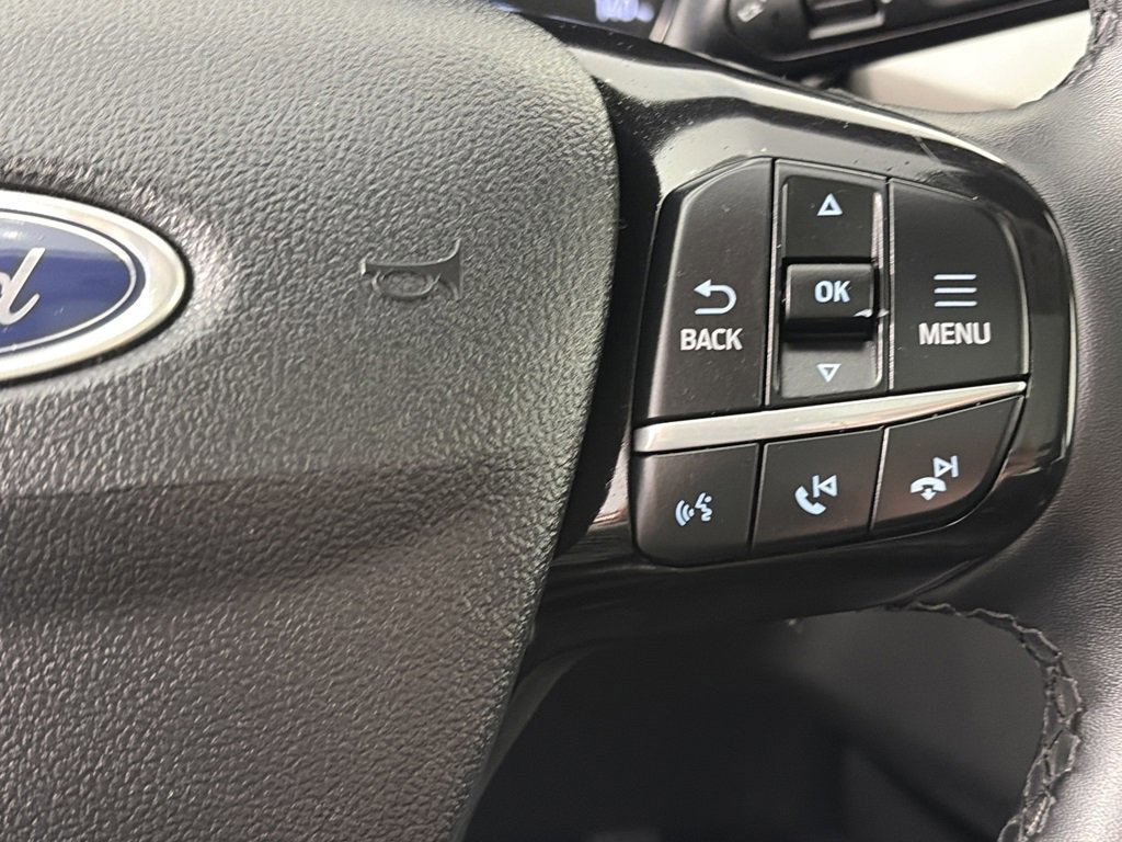 Certified 2022 Ford Escape SEL w/ Class II Trailer Tow Package image 18