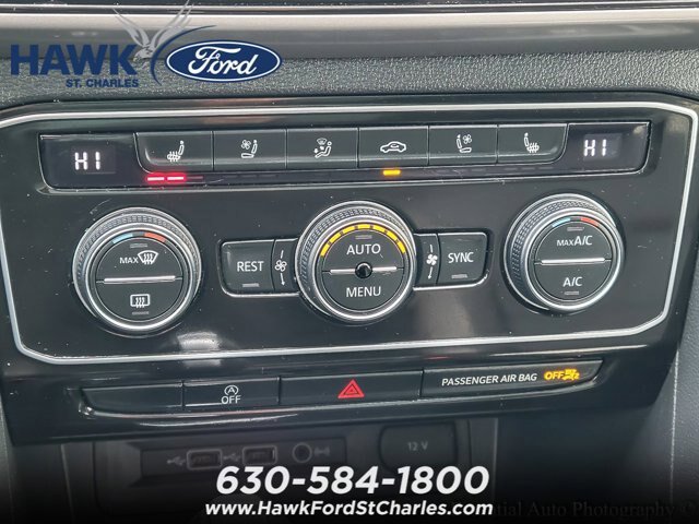 Used 2021 Volkswagen Atlas SEL Premium w/ MDO Package (Bench Seat) AWD/4WD image 17