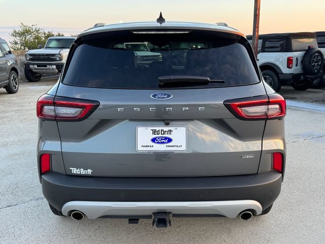 Certified 2024 Ford Escape SE w/ Class II Trailer Tow Package FWD image 6