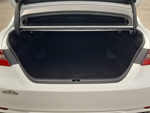 Used 2024 Toyota Camry SE FWD image 10