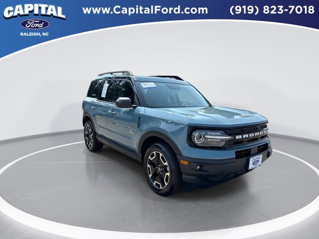 Certified 2023 Ford Bronco Sport Outer Banks w/ Tech Package AWD/4WD image 2