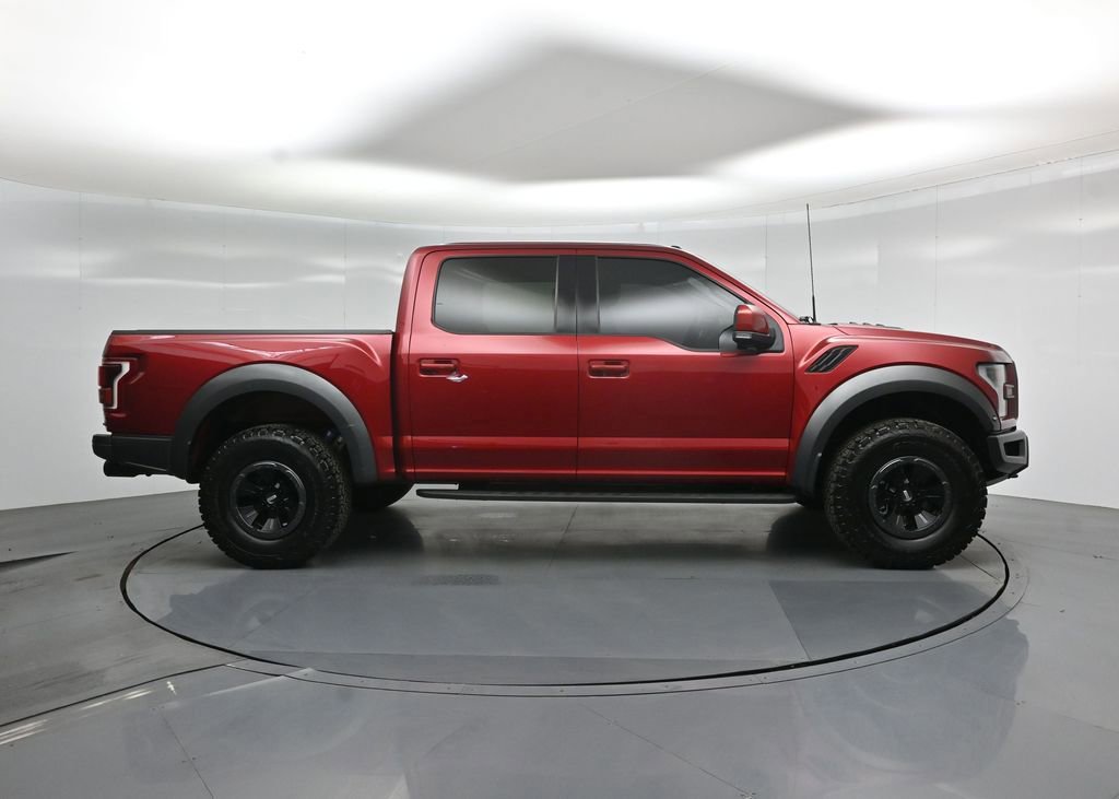 Certified 2017 Ford F150 Raptor w/ Equipment Group 802A Luxury image 9