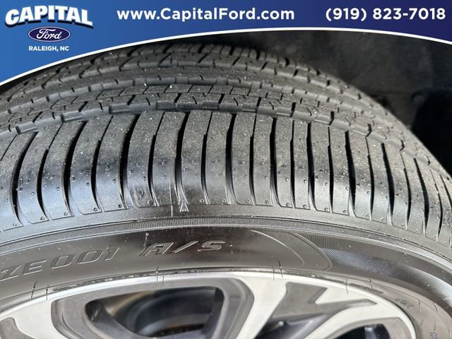 Used 2025 Subaru Ascent Limited w/ Popular Package #2 image 14