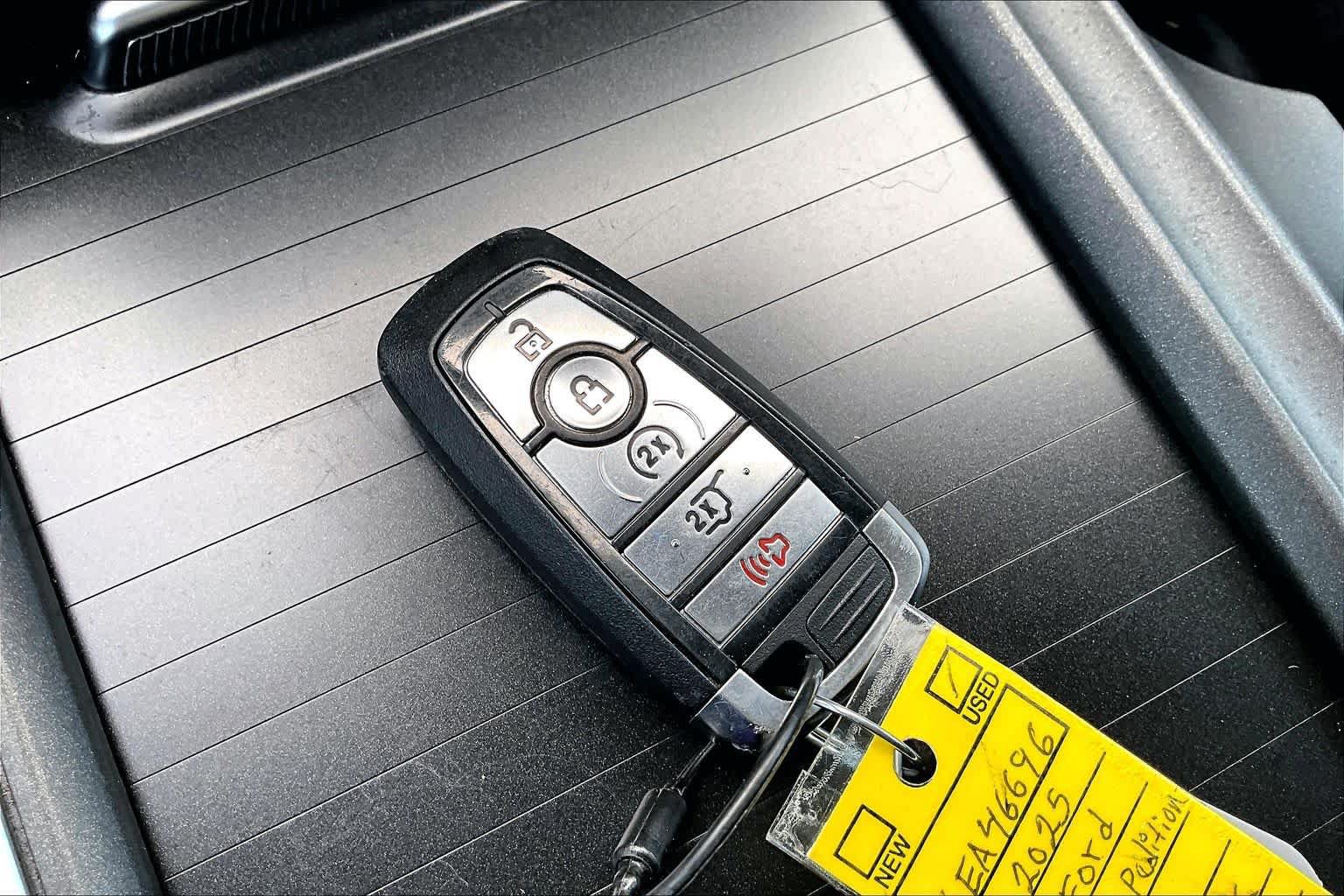 Certified 2025 Ford Expedition Active RWD image 15