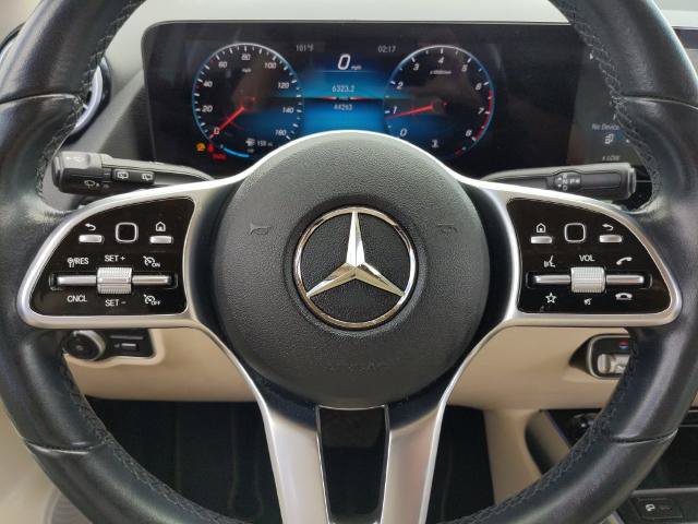 Used 2022 Mercedes-Benz GLA 250 4MATIC image 11