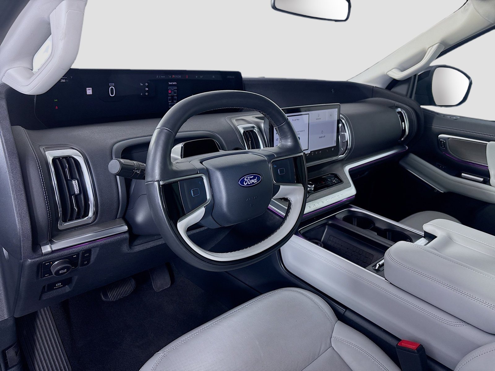Certified 2025 Ford Expedition Platinum AWD/4WD image 9