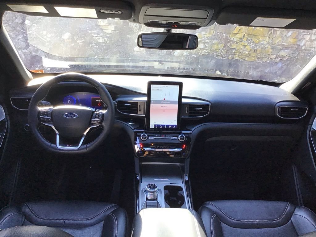 Certified 2022 Ford Explorer ST w/ Equipment Group 401A image 13