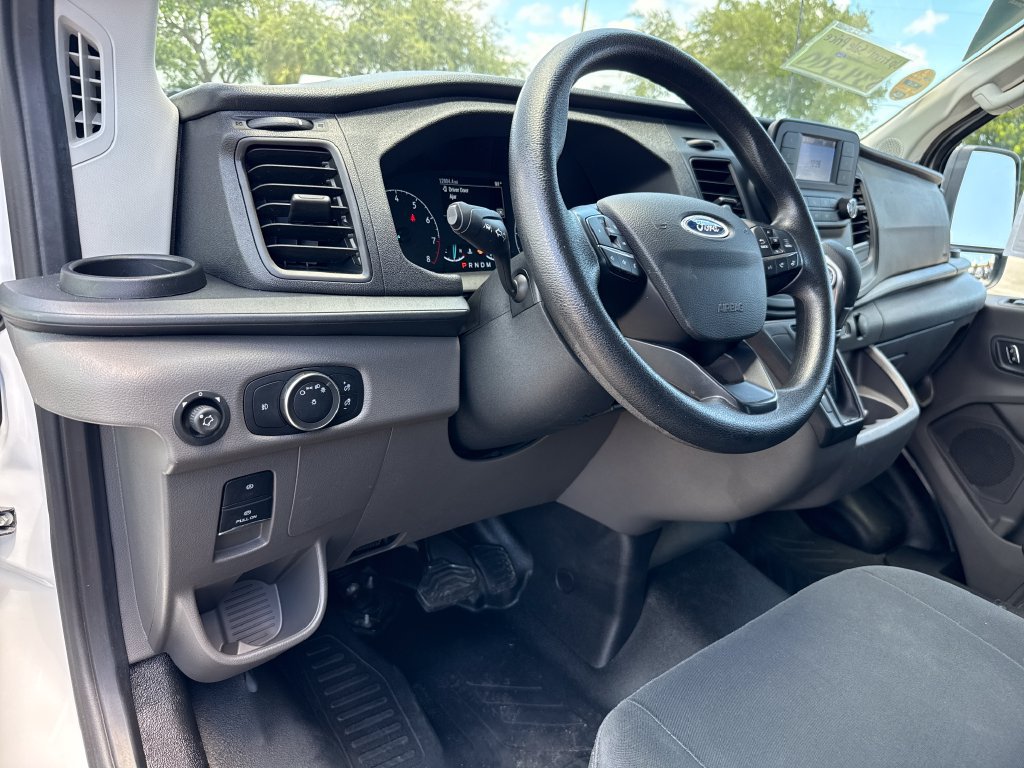Certified 2025 Ford Transit 250 Low Roof w/ Exterior Upgrade Package RWD image 6