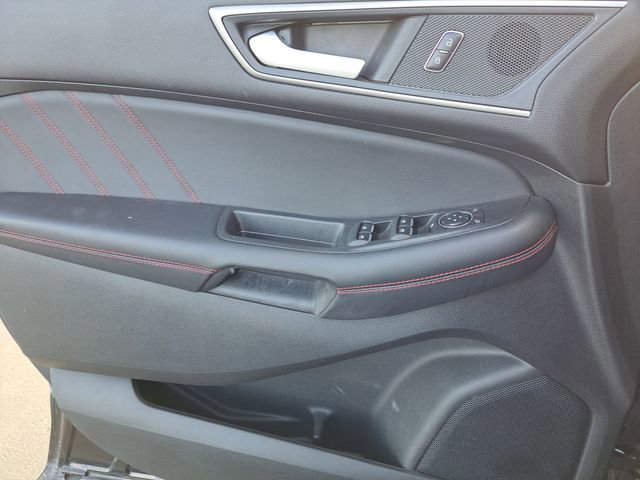 Certified 2024 Ford Edge ST-Line image 21