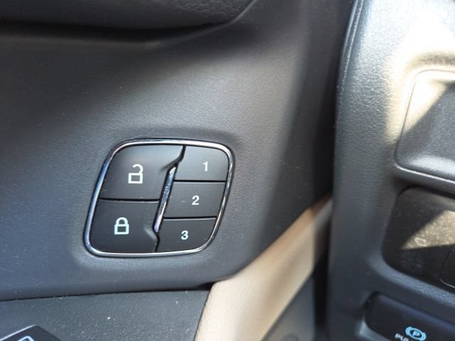 Certified 2024 Ford Expedition Max Limited RWD image 31