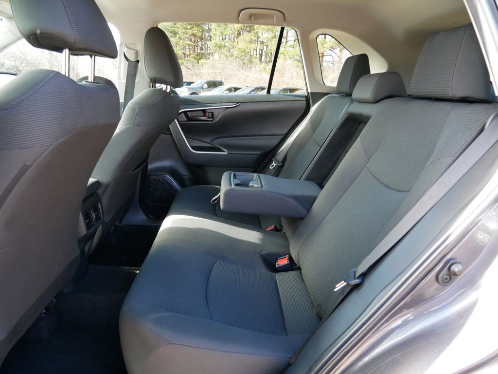 Used 2024 Toyota RAV4 LE image 11